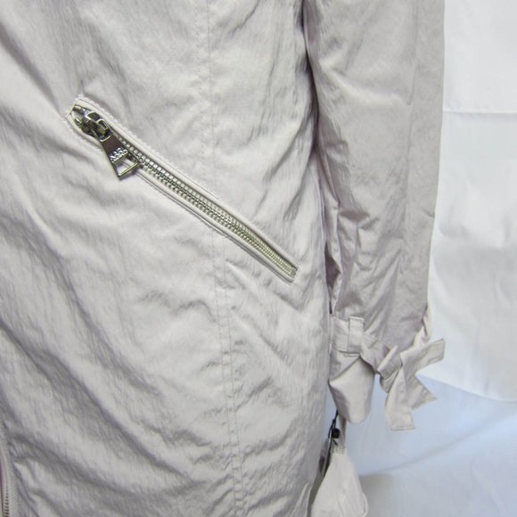 NWT Karl Lagerfeld Rain Jacket Stow in Collar Hood - Picture 3 of 8
